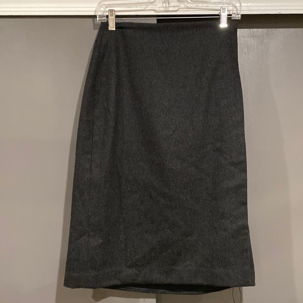 Brooks 346 gray wool skirt size for new with tags